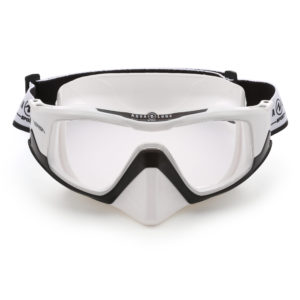 Versa mask White Black