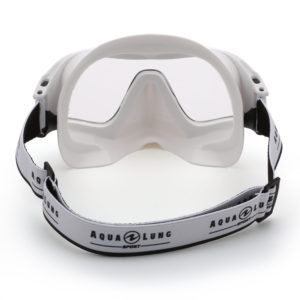 Versa mask White Black