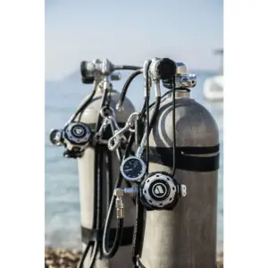 Apeks sidemount set on scuba diving tanks