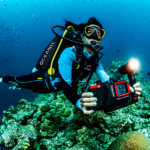 Underwater smartphone housing for scuba diving
